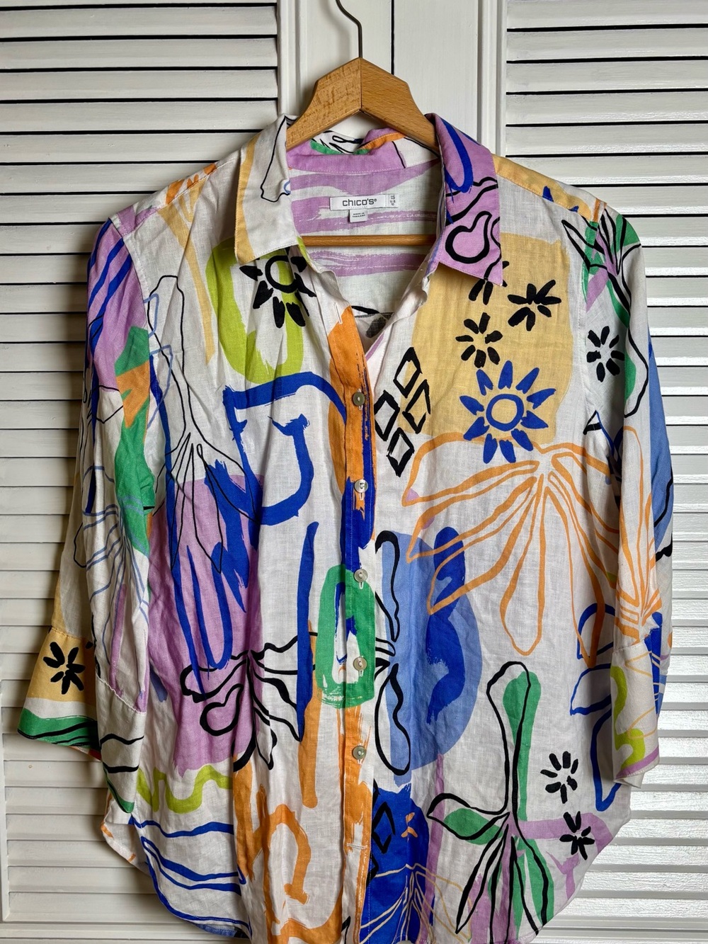 Chico's Multicolor Abstract Floral linen Button-Down Top